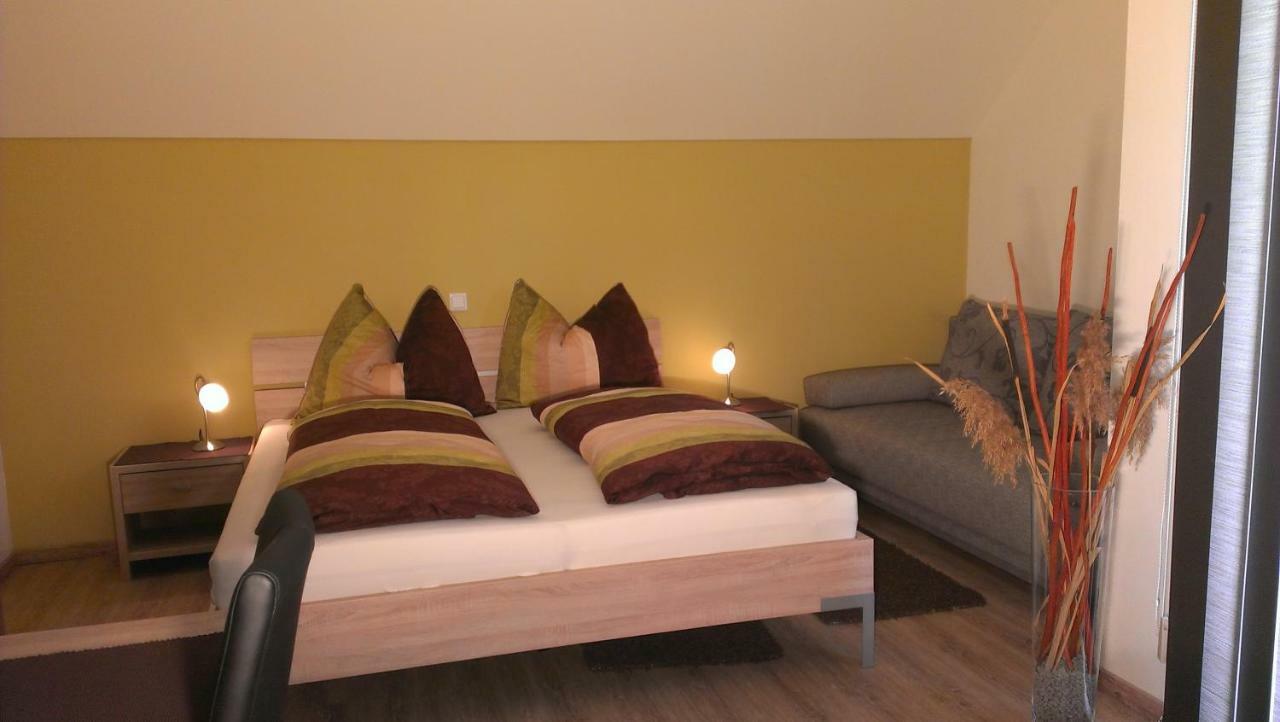Apartamento Weingut Wagner Leodagger Exterior foto